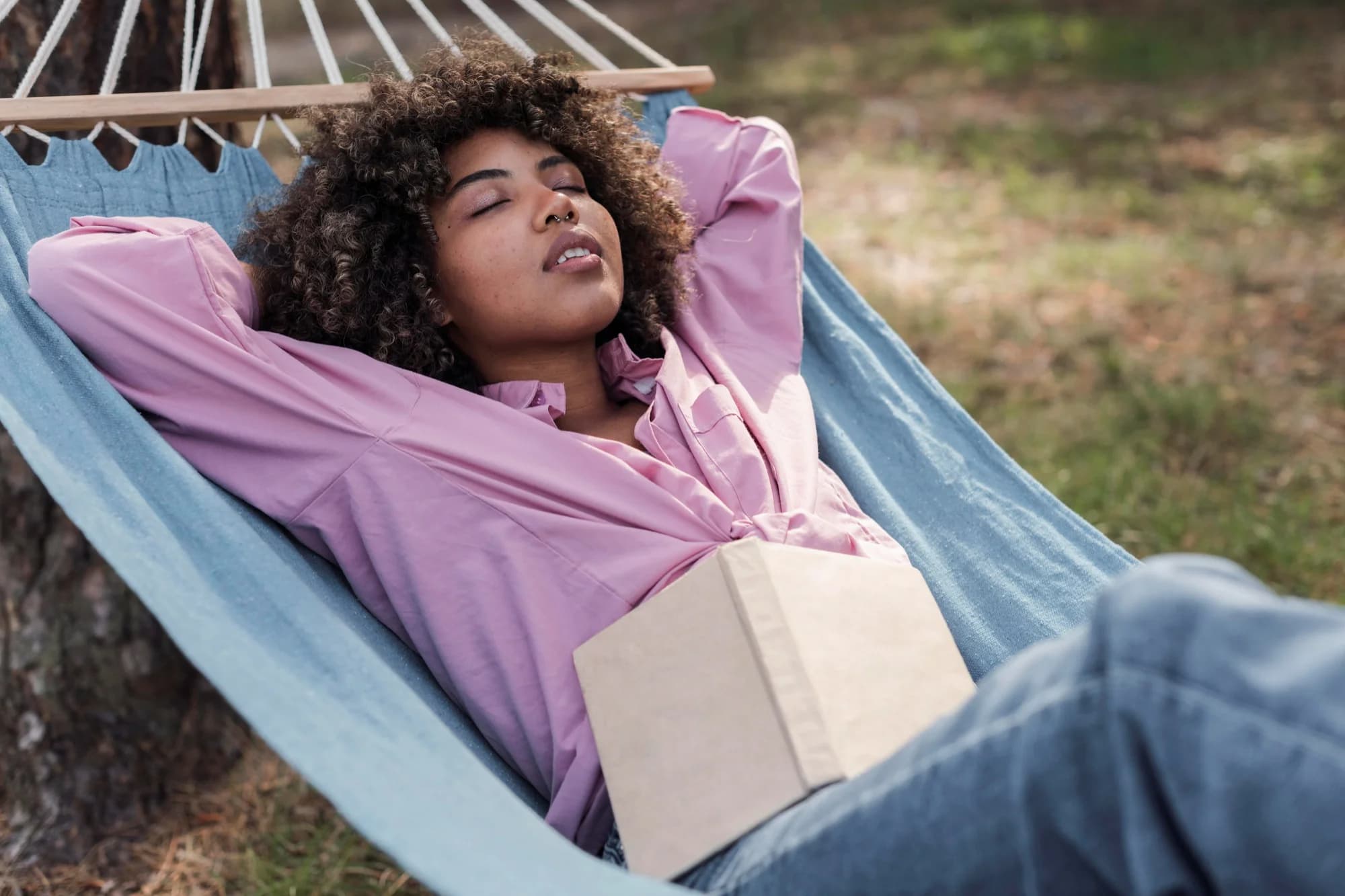 Você Não Precisa Viajar para Aproveitar as Férias